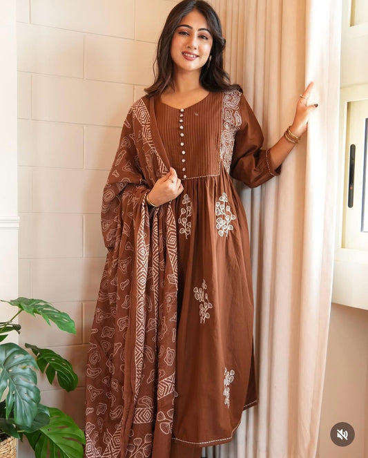 Brown Embroidered  Kurta Set with Dupatta For Woman